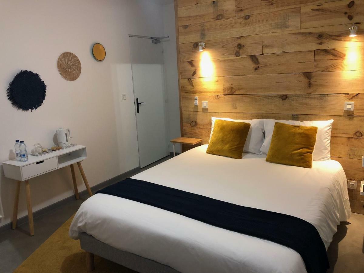 Hotel Du Lac D'Arjuzanx Ngoại thất bức ảnh