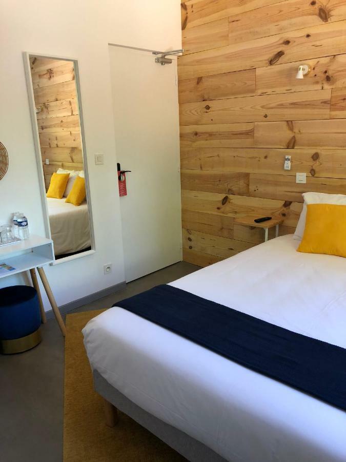 Hotel Du Lac D'Arjuzanx Ngoại thất bức ảnh